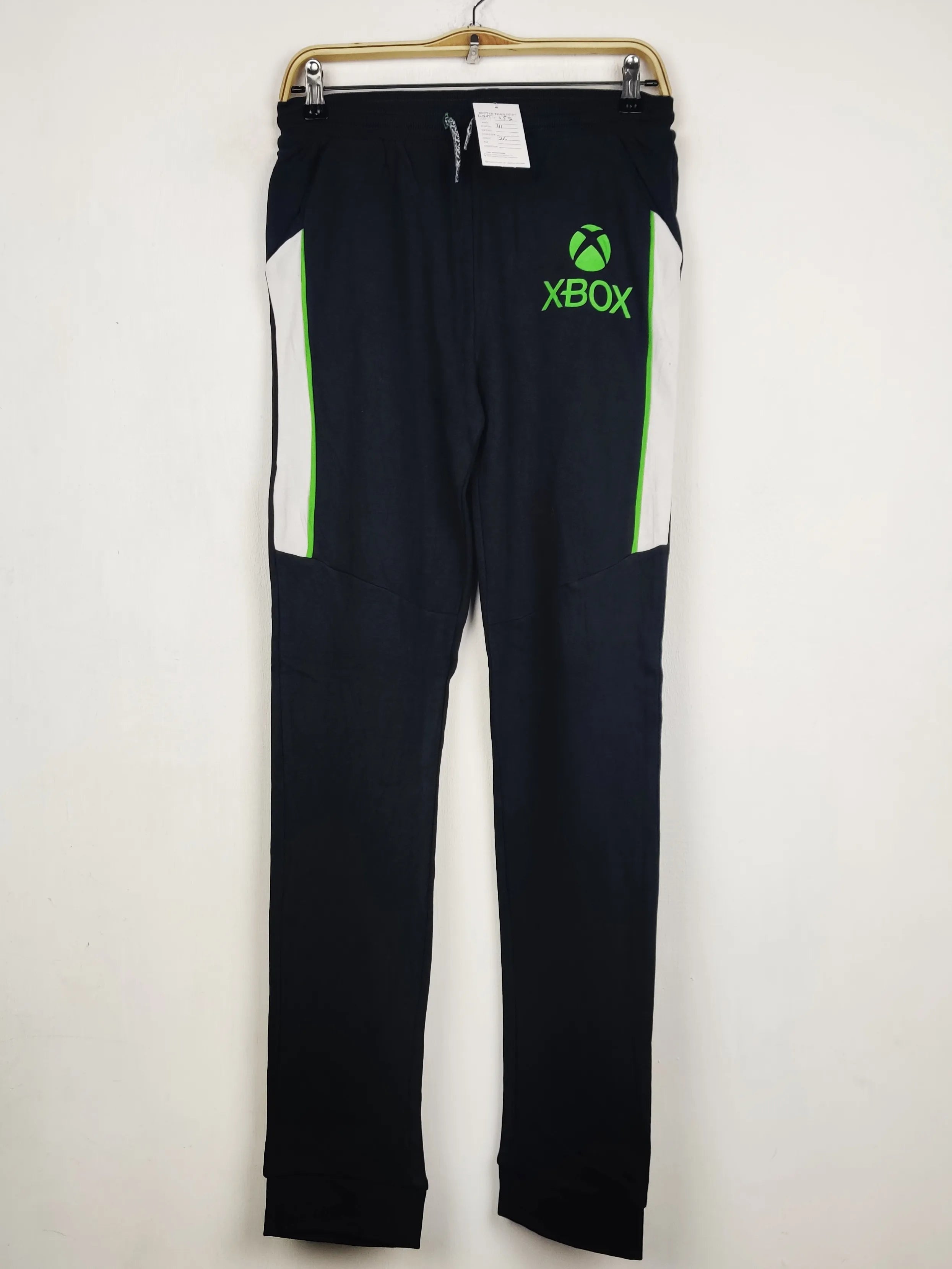Buy online pre-used pre-loved 100% authentic & Original branded Xbox (WMT-458) available in Pakistan. Top international brands avilable.