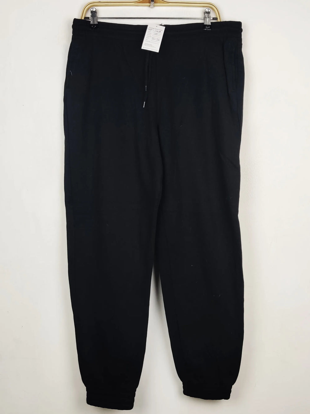 Buy online pre-used pre-loved 100% authentic & Original branded H&M (WMT-460) available in Pakistan. Top international brands avilable.