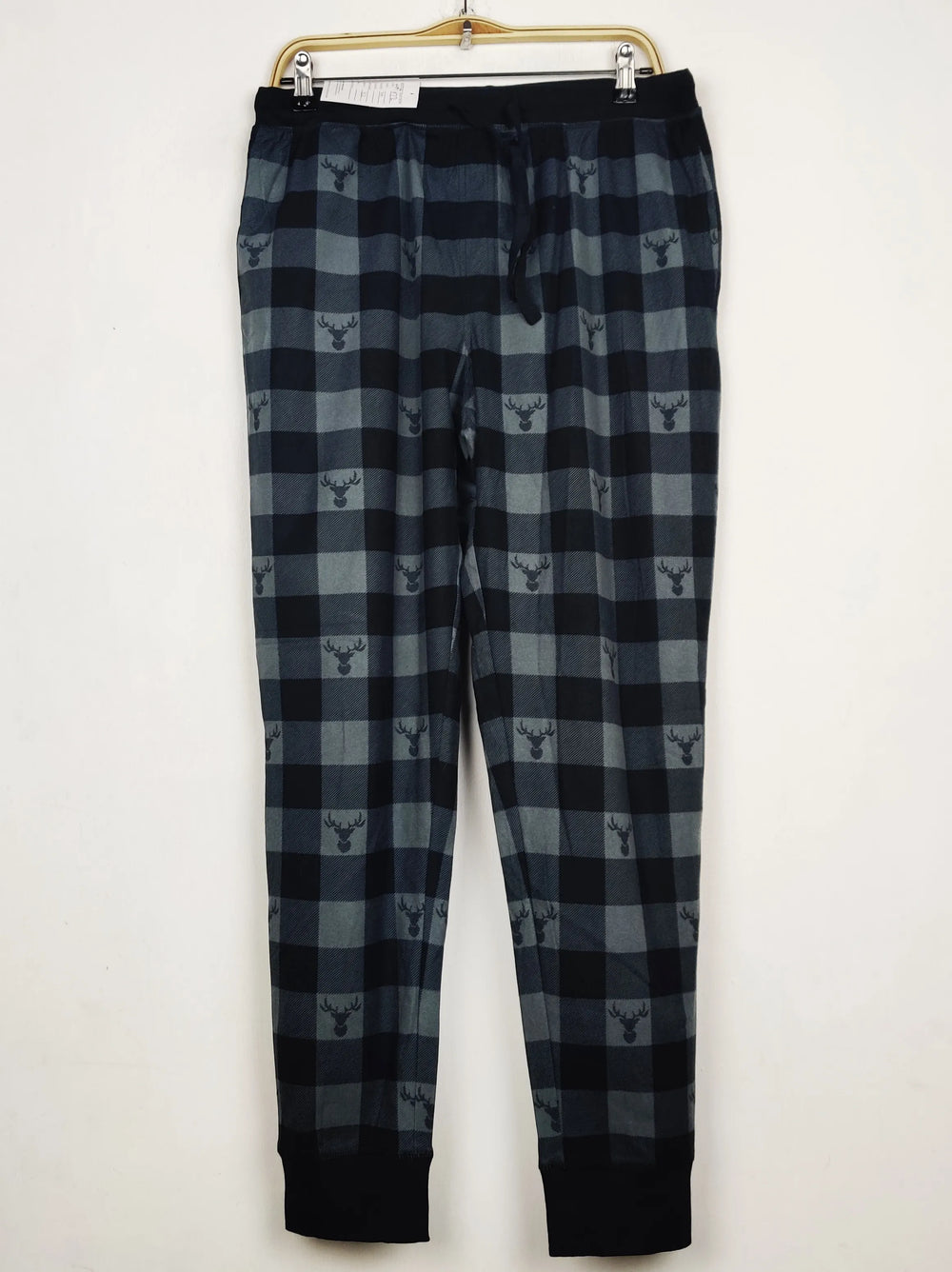 Buy online pre-used pre-loved 100% authentic & Original branded Loungewear (WMT-472) available in Pakistan. Top international brands avilable.