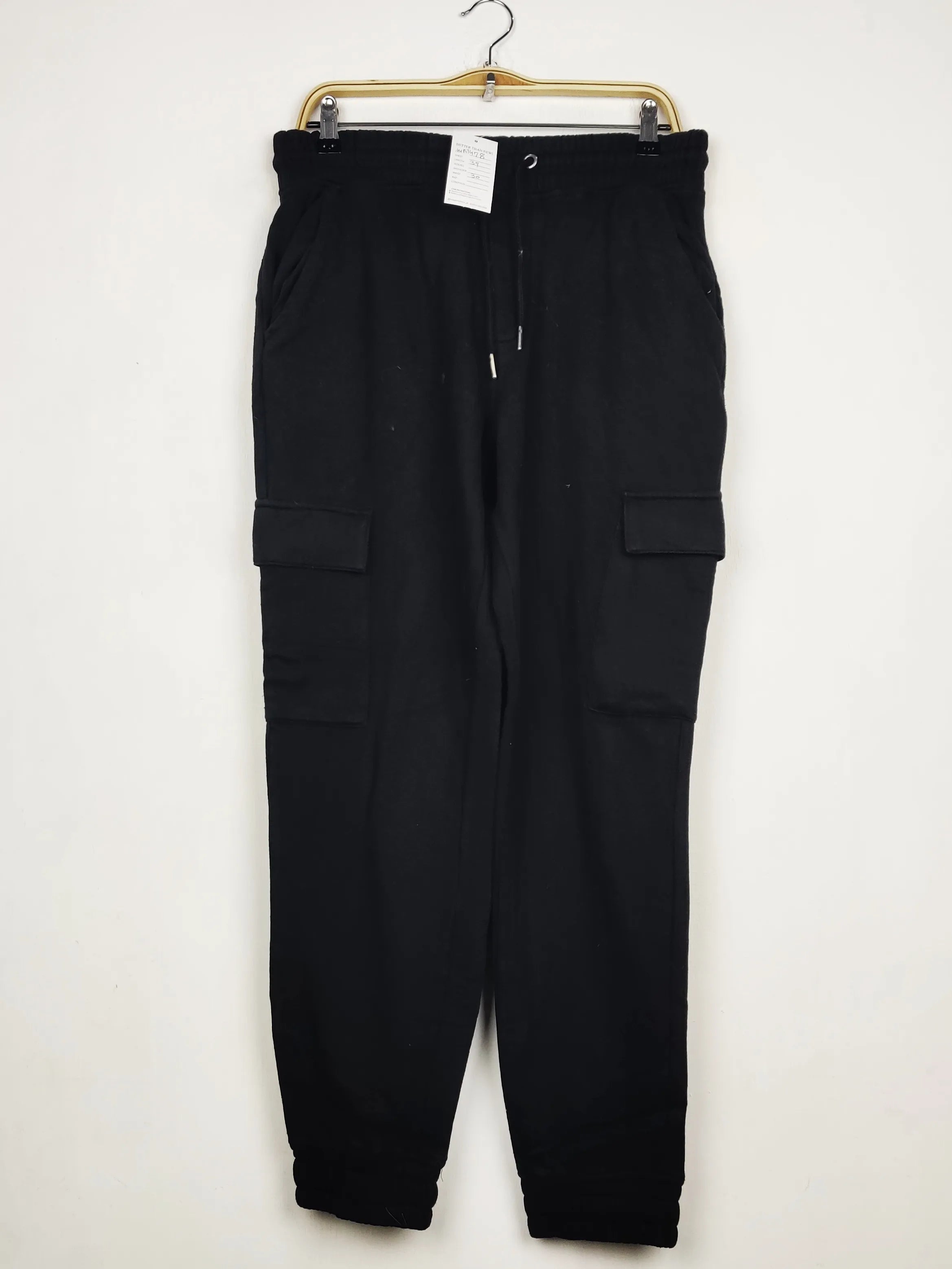 Buy online pre-used pre-loved 100% authentic & Original branded Primark (WMT-478) available in Pakistan. Top international brands avilable.