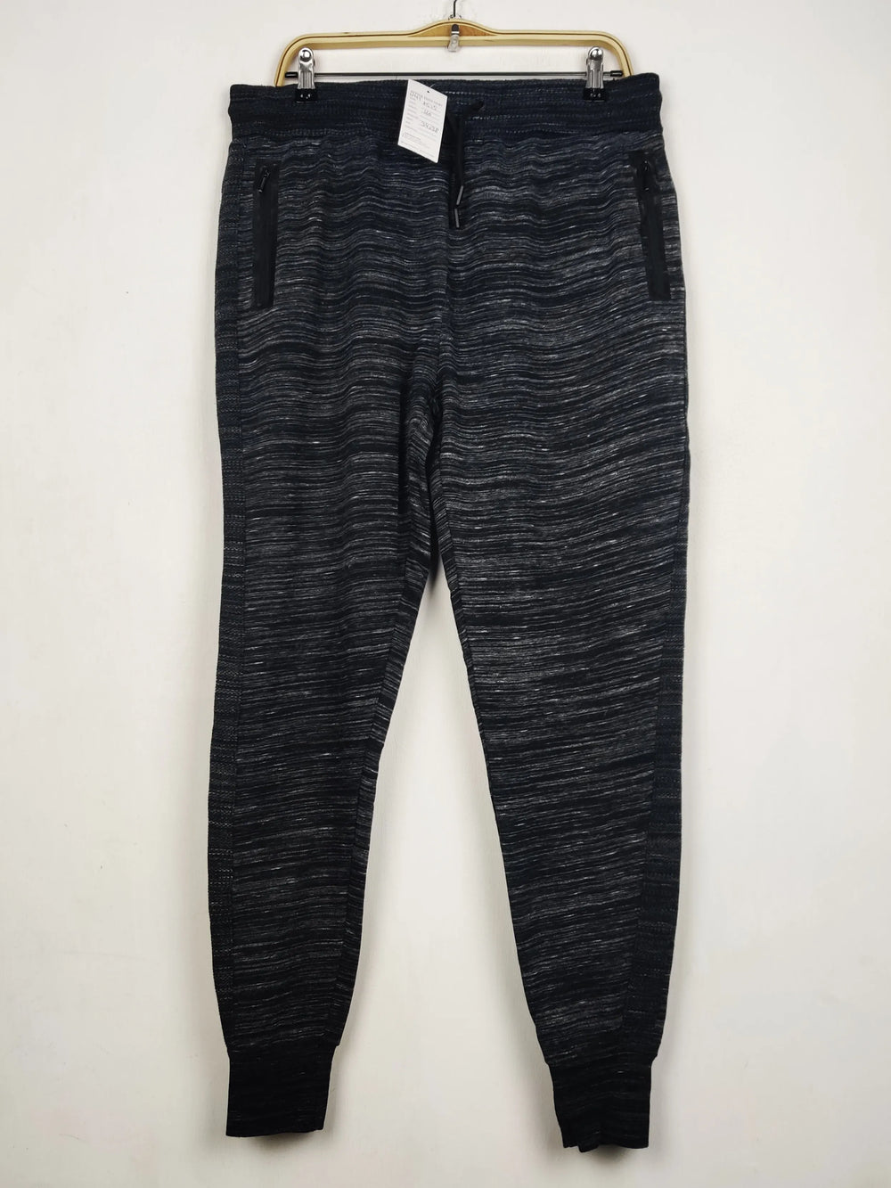Buy online pre-used pre-loved 100% authentic & Original branded Primark (WMT-515) available in Pakistan. Top international brands avilable.
