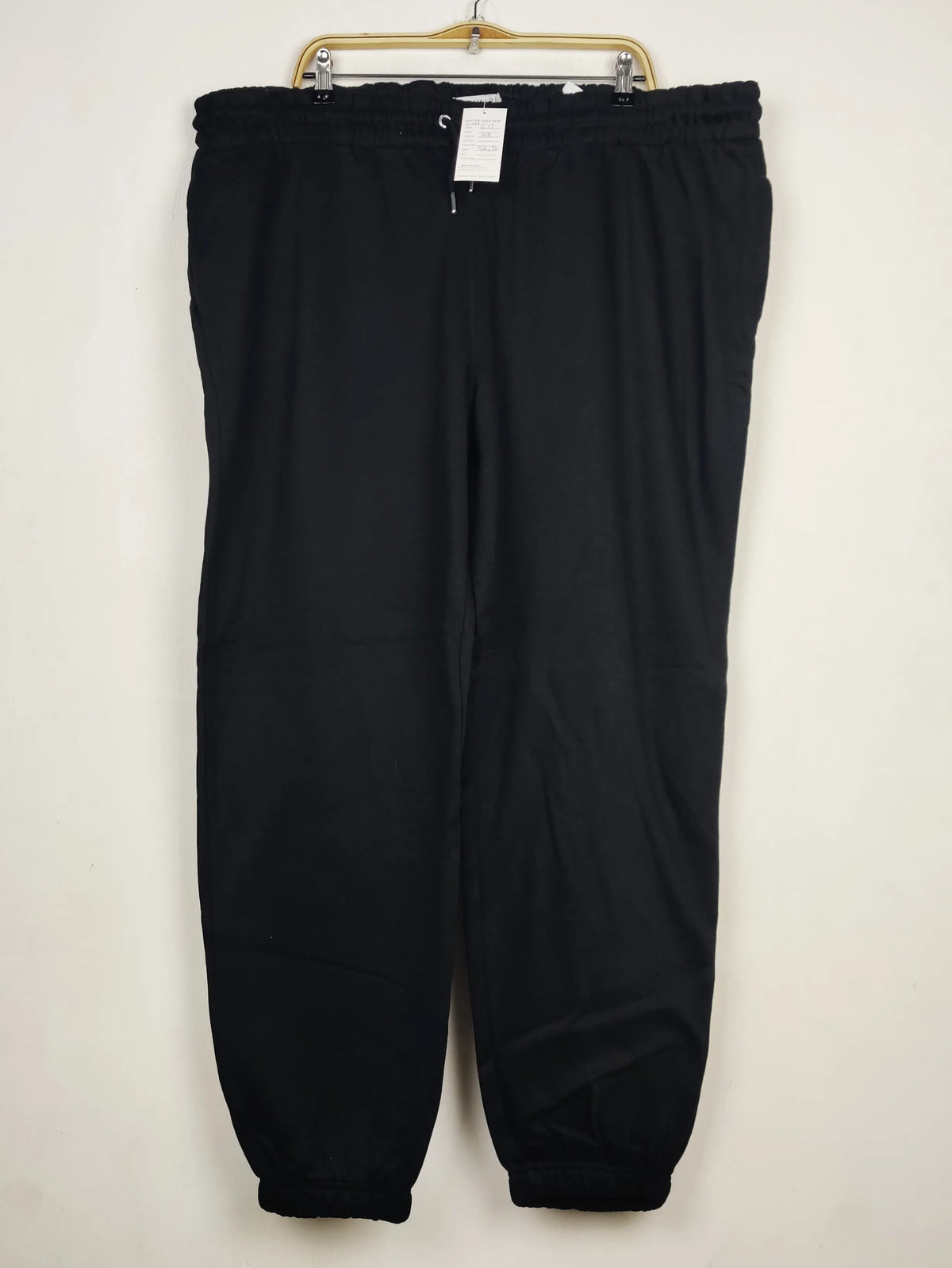 Buy online pre-used pre-loved 100% authentic & Original branded Primark (WMT-517) available in Pakistan. Top international brands avilable.