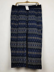 Buy online pre-used pre-loved 100% authentic & Original branded Avenue (WMT-530) available in Pakistan. Top international brands avilable.