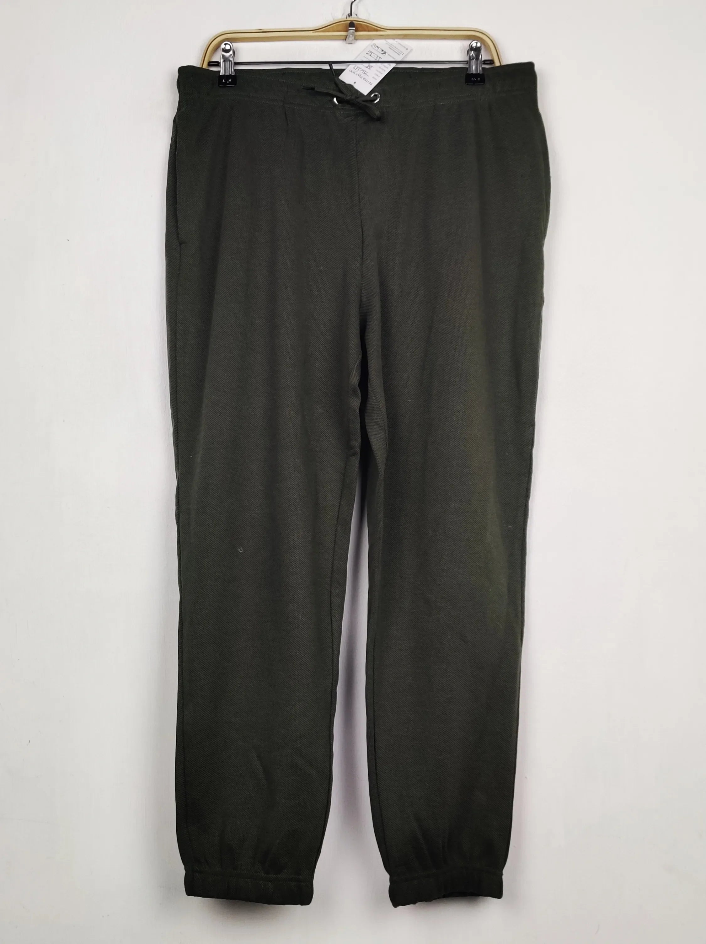 Buy online pre-used pre-loved 100% authentic & Original branded Primark (WMT-534) available in Pakistan. Top international brands avilable.