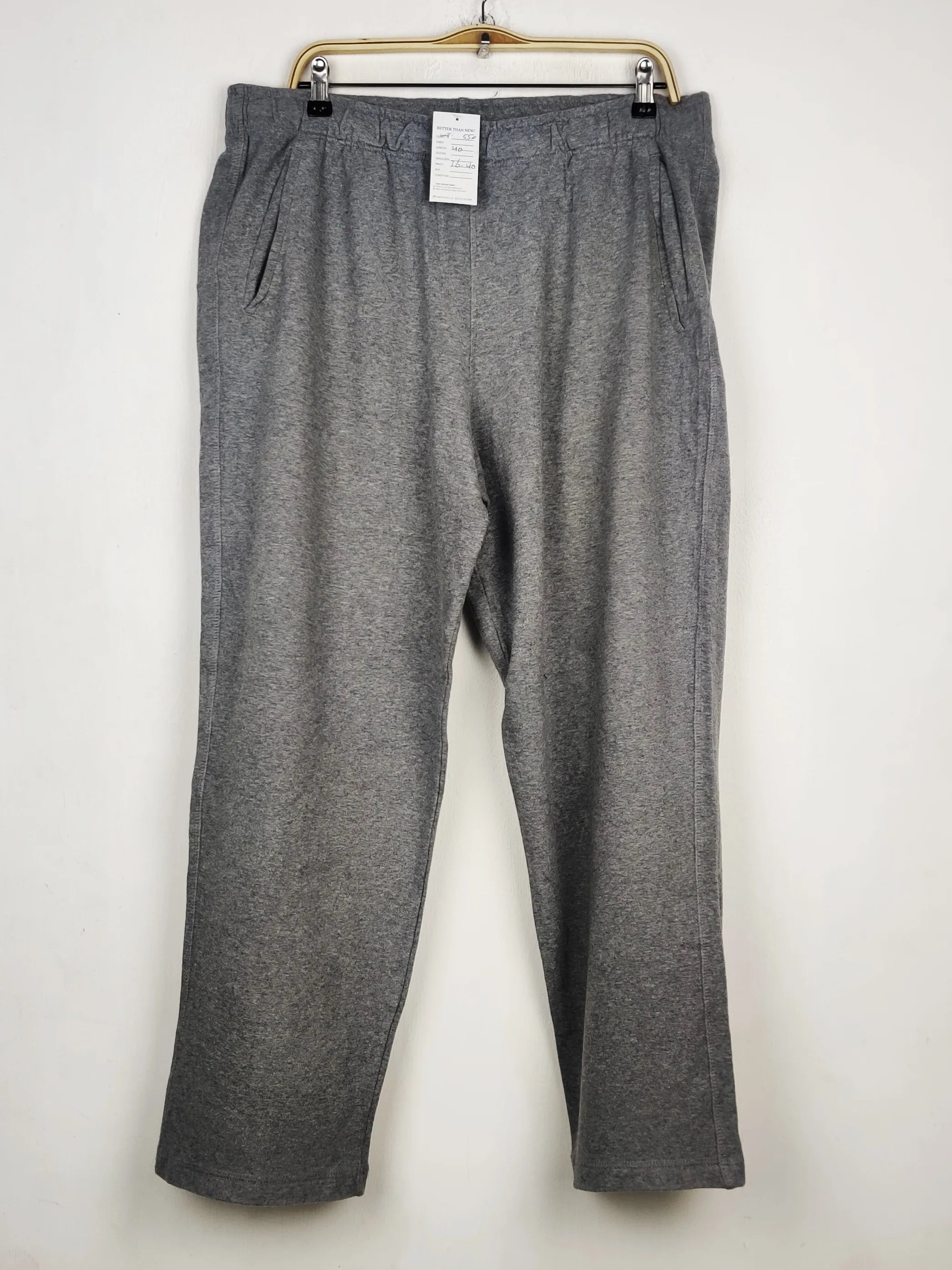 Buy online pre-used pre-loved 100% authentic & Original branded Unknown Brand (WMT-550) available in Pakistan. Top international brands avilable.
