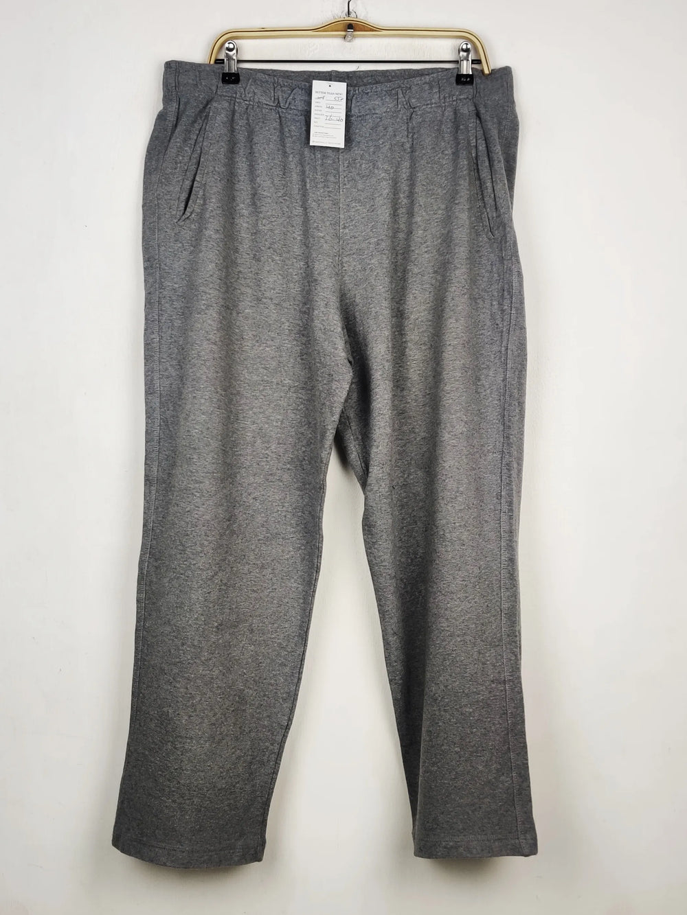 Buy online pre-used pre-loved 100% authentic & Original branded Unknown Brand (WMT-550) available in Pakistan. Top international brands avilable.