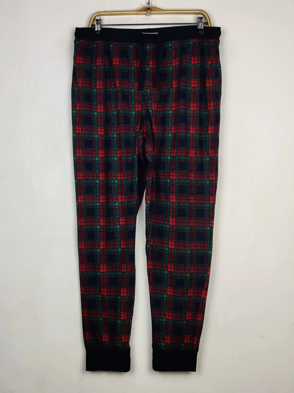 Buy online pre-used pre-loved 100% authentic & Original branded Marks & Spencer (WMT-575) available in Pakistan. Top international brands avilable.