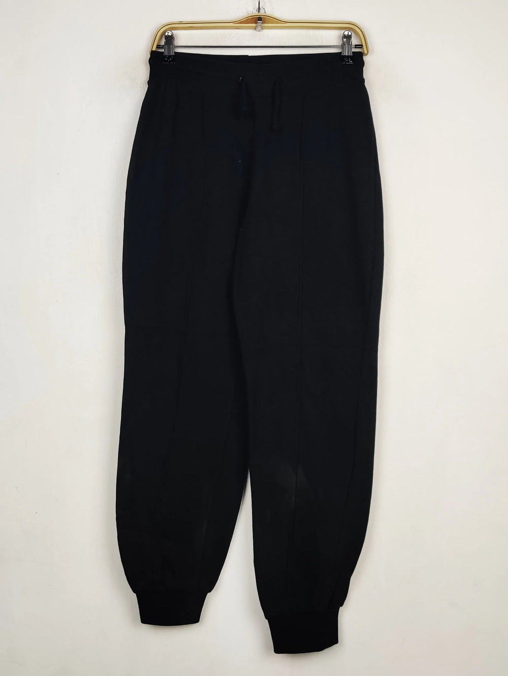 Buy online pre-used pre-loved 100% authentic & Original branded Primark (WMT-578) available in Pakistan. Top international brands avilable.