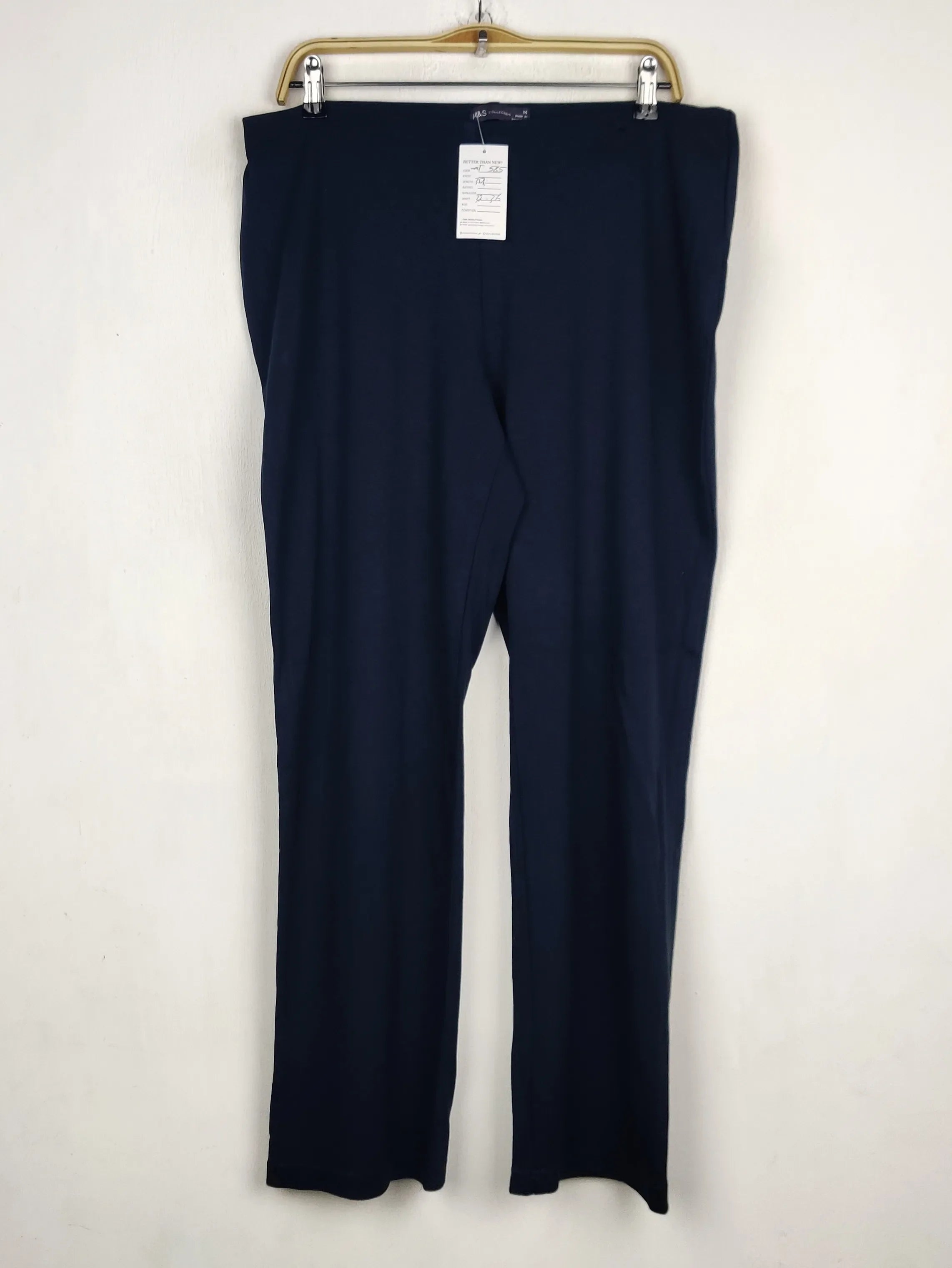Buy online pre-used pre-loved 100% authentic & Original branded Marks & Spencer (WMT-585) available in Pakistan. Top international brands avilable.