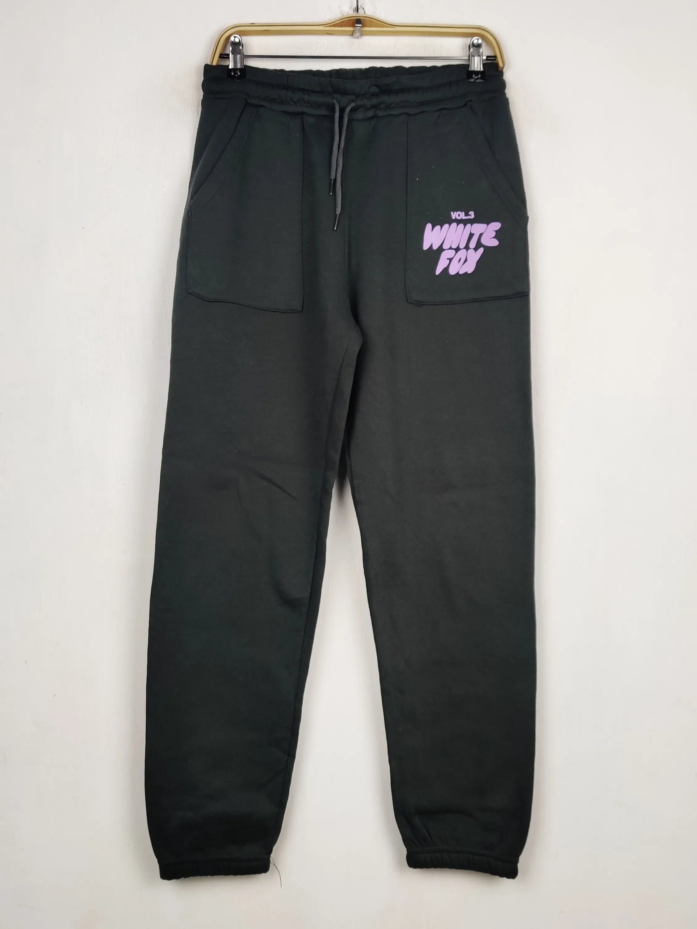 Buy online pre-used pre-loved 100% authentic & Original branded Unknown Brand (WMT-588) available in Pakistan. Top international brands avilable.