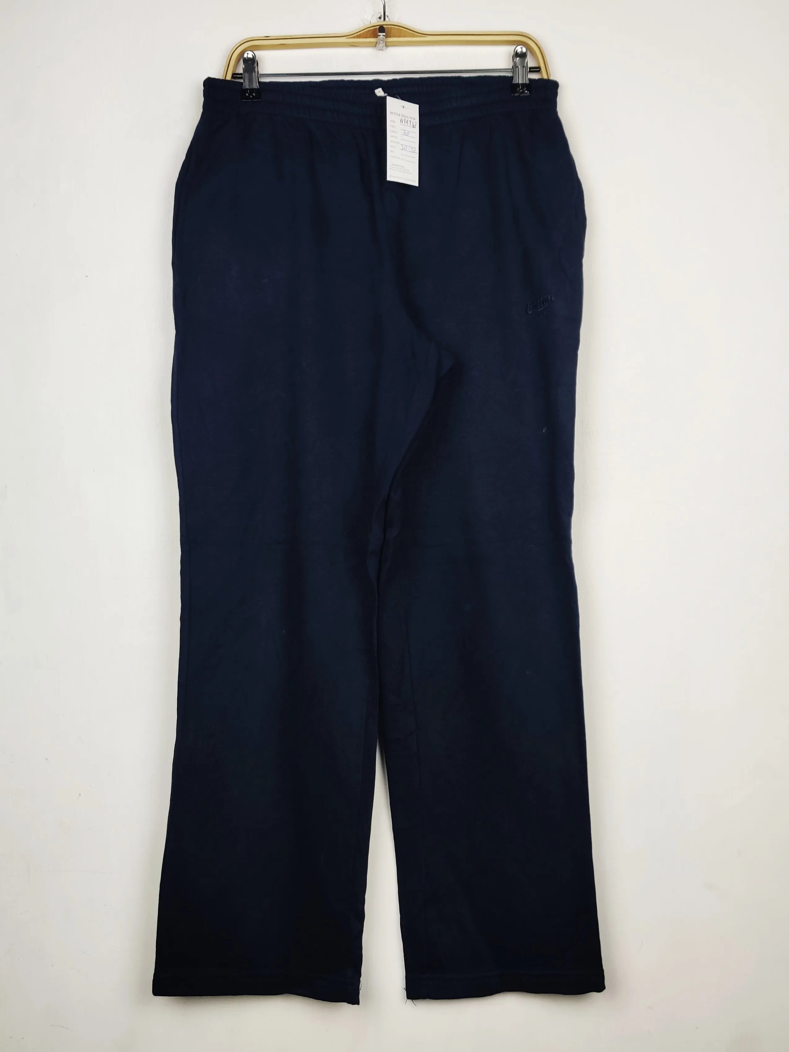 Buy online pre-used pre-loved 100% authentic & Original branded Cotton Traders (WMT-63) available in Pakistan. Top international brands avilable.