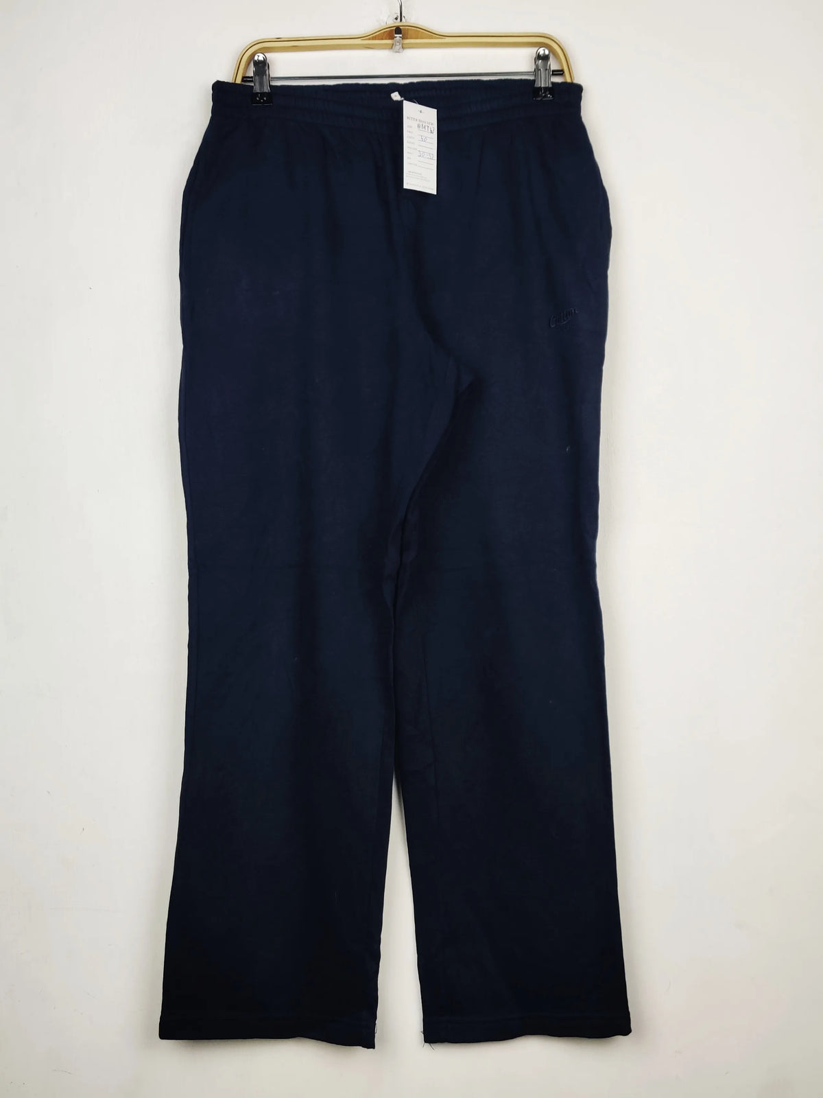 Buy online pre-used pre-loved 100% authentic & Original branded Cotton Traders (WMT-63) available in Pakistan. Top international brands avilable.