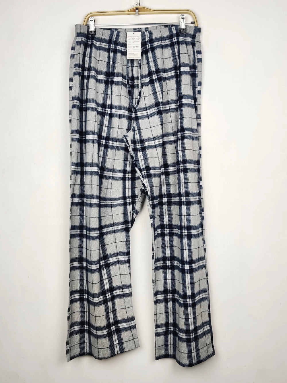 Buy online pre-used pre-loved 100% authentic & Original branded Unknown Brand (WMT-68) available in Pakistan. Top international brands avilable.