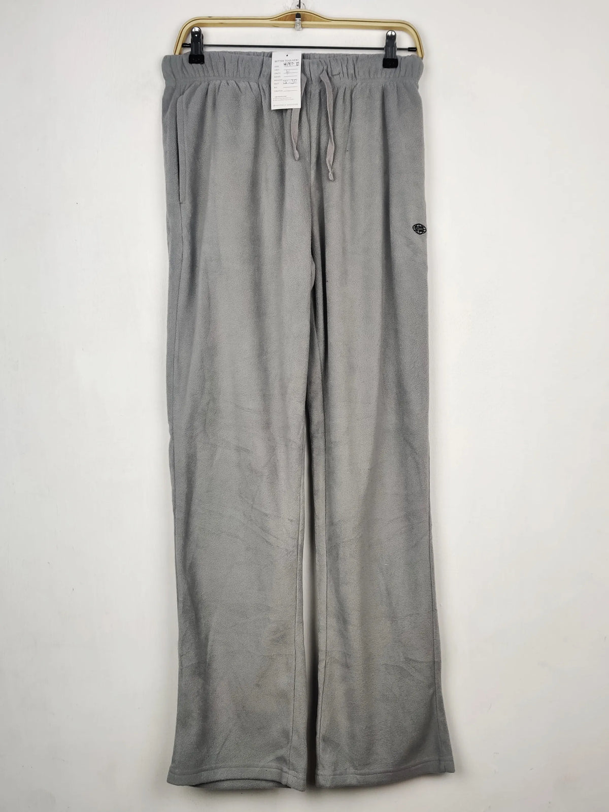Buy online pre-used pre-loved 100% authentic & Original branded Atlasformen (WMT-72) available in Pakistan. Top international brands avilable.