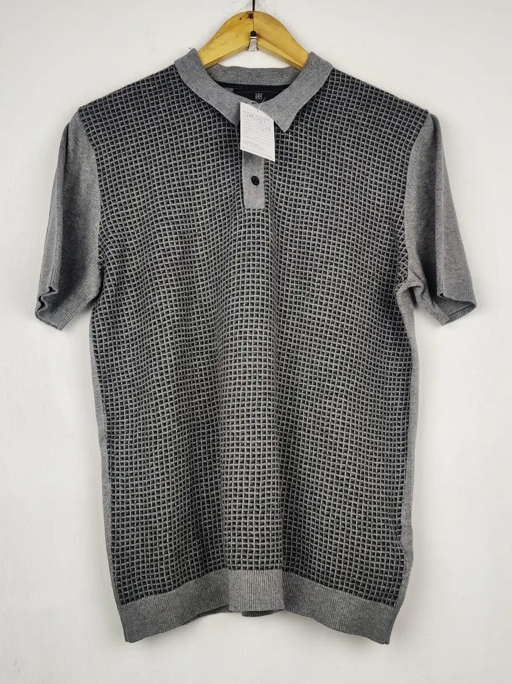 Buy online pre-used pre-loved 100% authentic & Original branded Marks & Spencer (WPP-1057) available in Pakistan. Top international brands avilable.