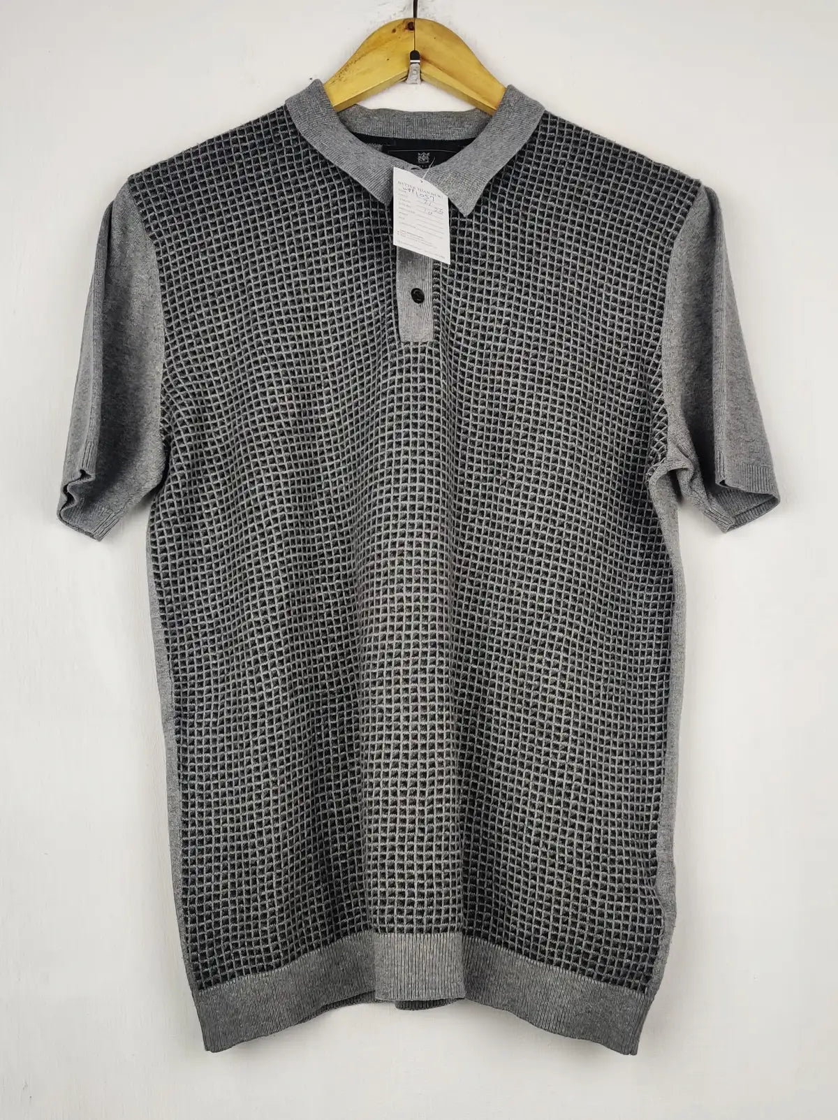 Buy online pre-used pre-loved 100% authentic & Original branded Marks & Spencer (WPP-1057) available in Pakistan. Top international brands avilable.