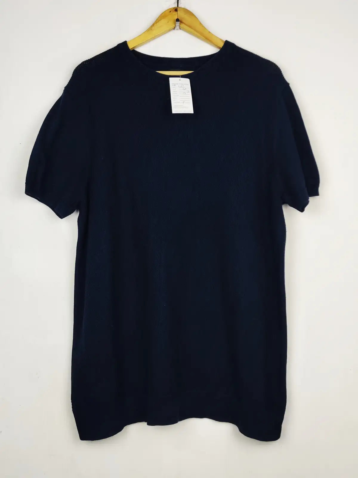 Buy online pre-used pre-loved 100% authentic & Original branded Burton Menswear (WPP-1063) available in Pakistan. Top international brands avilable.