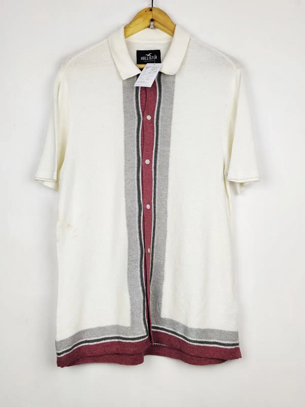 Buy online pre-used pre-loved 100% authentic & Original branded Hollister (WPP-1064) available in Pakistan. Top international brands avilable.