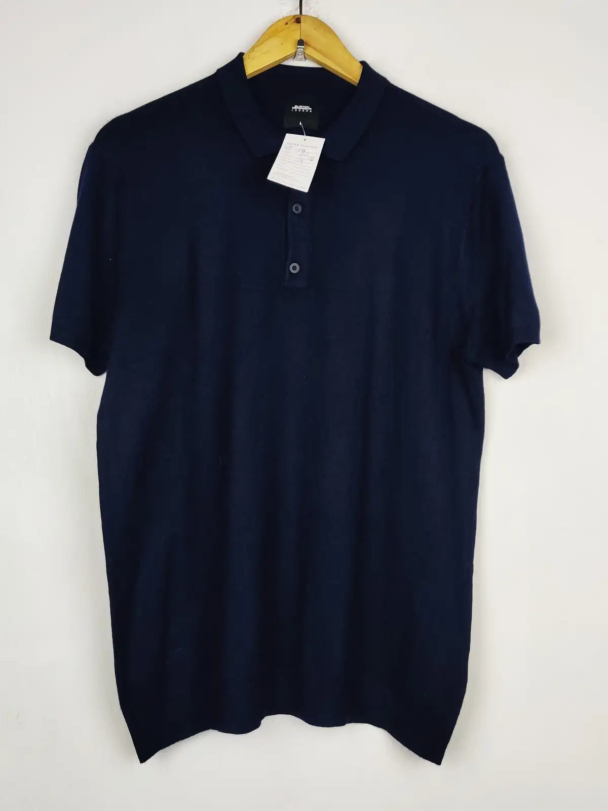 Buy online pre-used pre-loved 100% authentic & Original branded Burton Menswear (WPP-1072) available in Pakistan. Top international brands avilable.