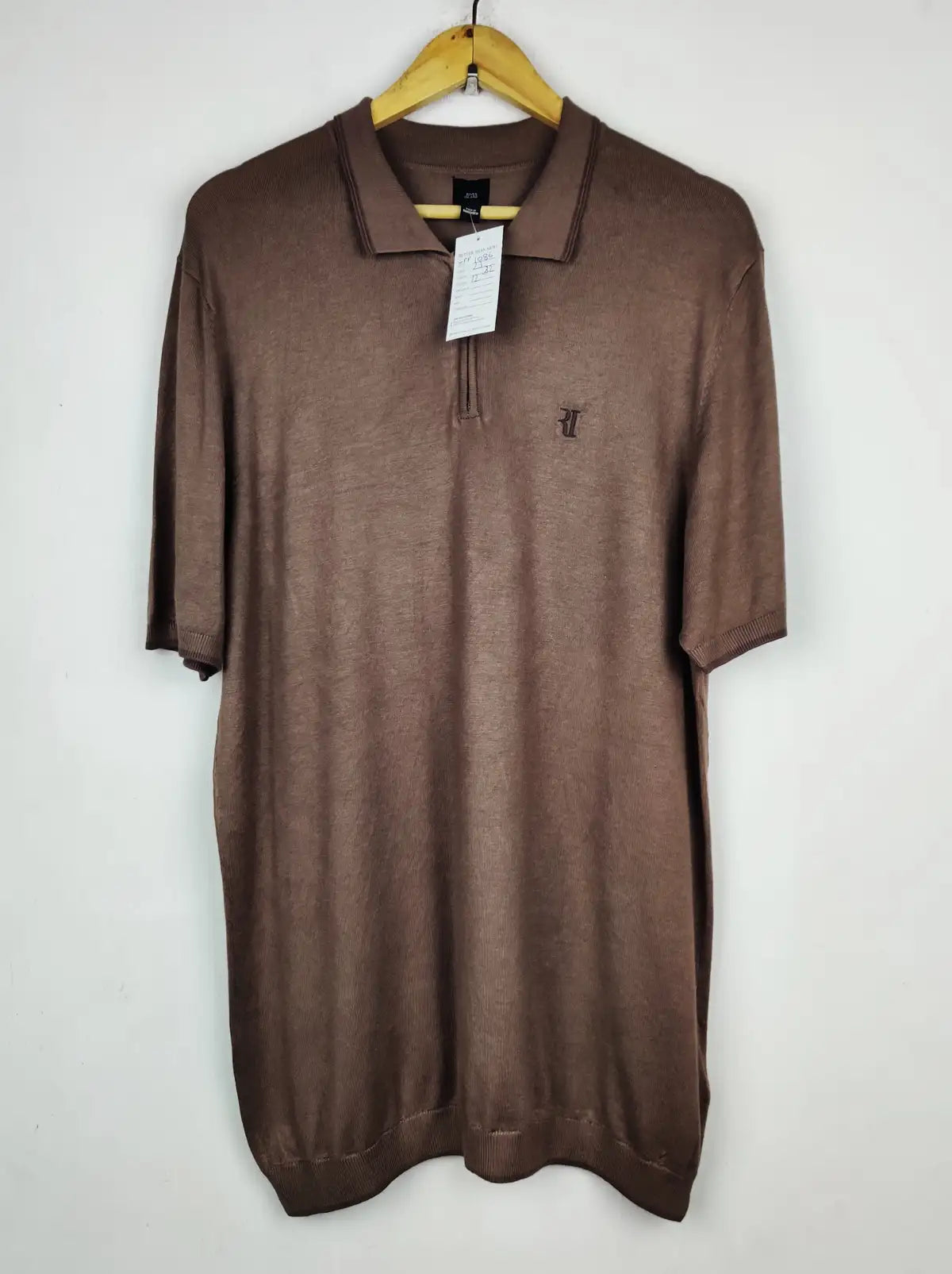 Buy online pre-used pre-loved 100% authentic & Original branded River Island (WPP-1086) available in Pakistan. Top international brands avilable.