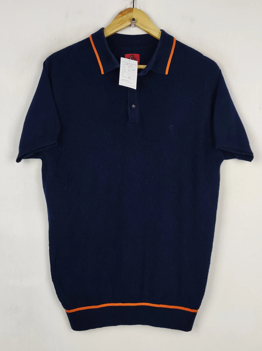 Buy online pre-used pre-loved 100% authentic & Original branded Suede British Designed (WPP-120) available in Pakistan. Top international brands avilable.