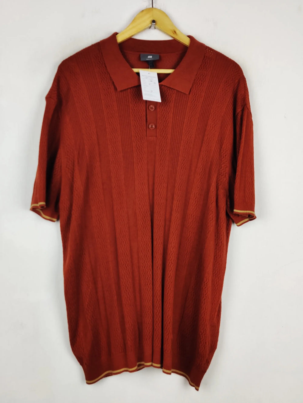 Buy online pre-used pre-loved 100% authentic & Original branded H&M (WPP-176) available in Pakistan. Top international brands avilable.