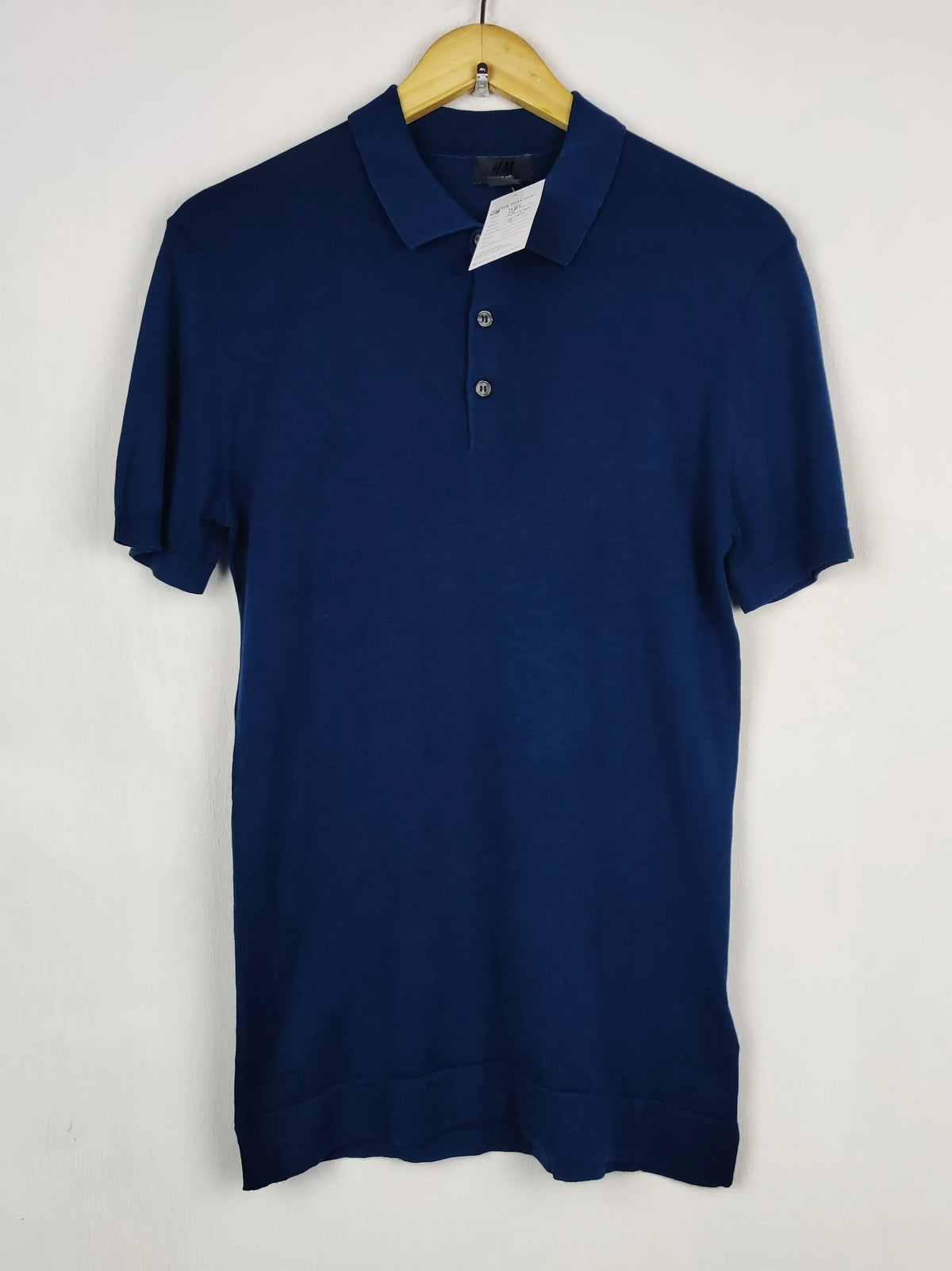 Buy online pre-used pre-loved 100% authentic & Original branded H&M (WPP-481) available in Pakistan. Top international brands avilable.