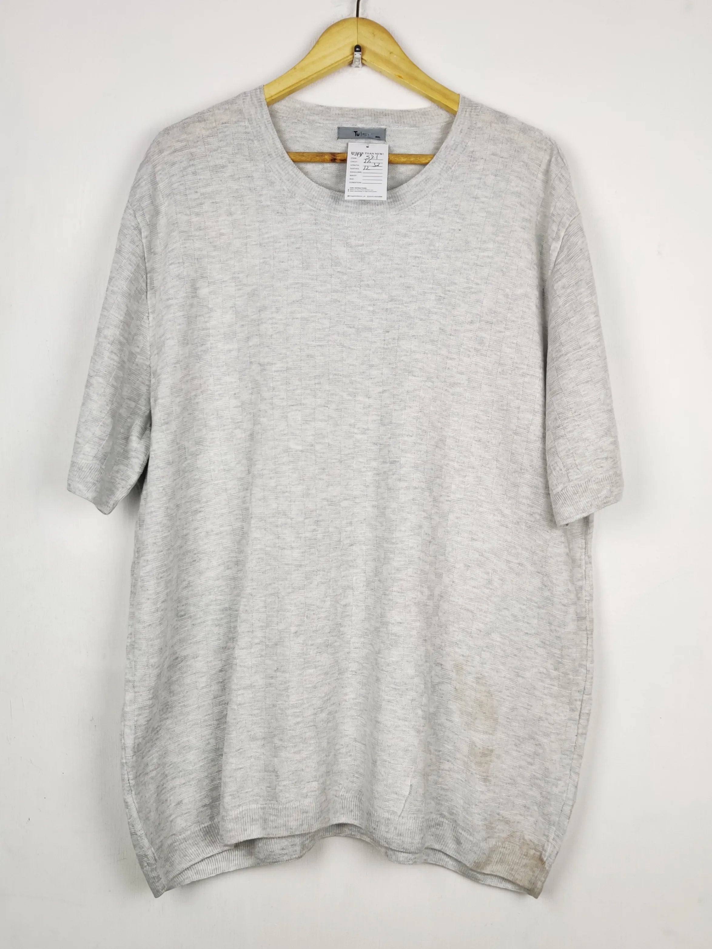 Buy online pre-used pre-loved 100% authentic & Original branded Tu (WPP-521) available in Pakistan. Top international brands avilable.