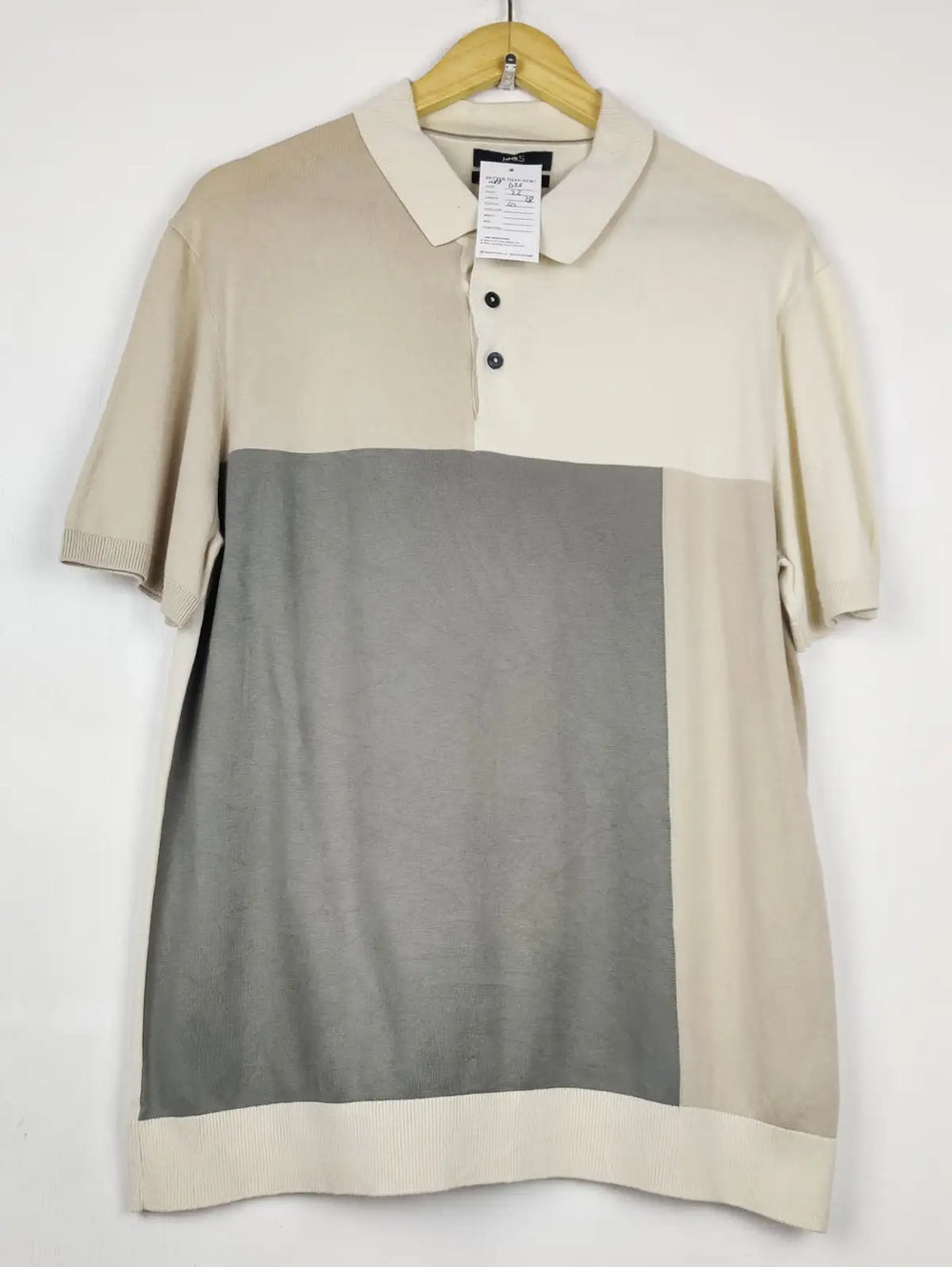 Buy online pre-used pre-loved 100% authentic & Original branded Marks & Spencer (WPP-625) available in Pakistan. Top international brands avilable.