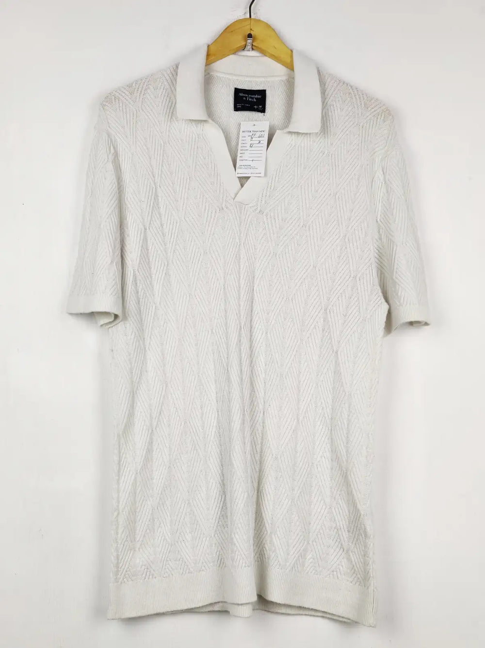 Buy online pre-used pre-loved 100% authentic & Original branded Abercrombie & Fitch (WPP-651) available in Pakistan. Top international brands avilable.