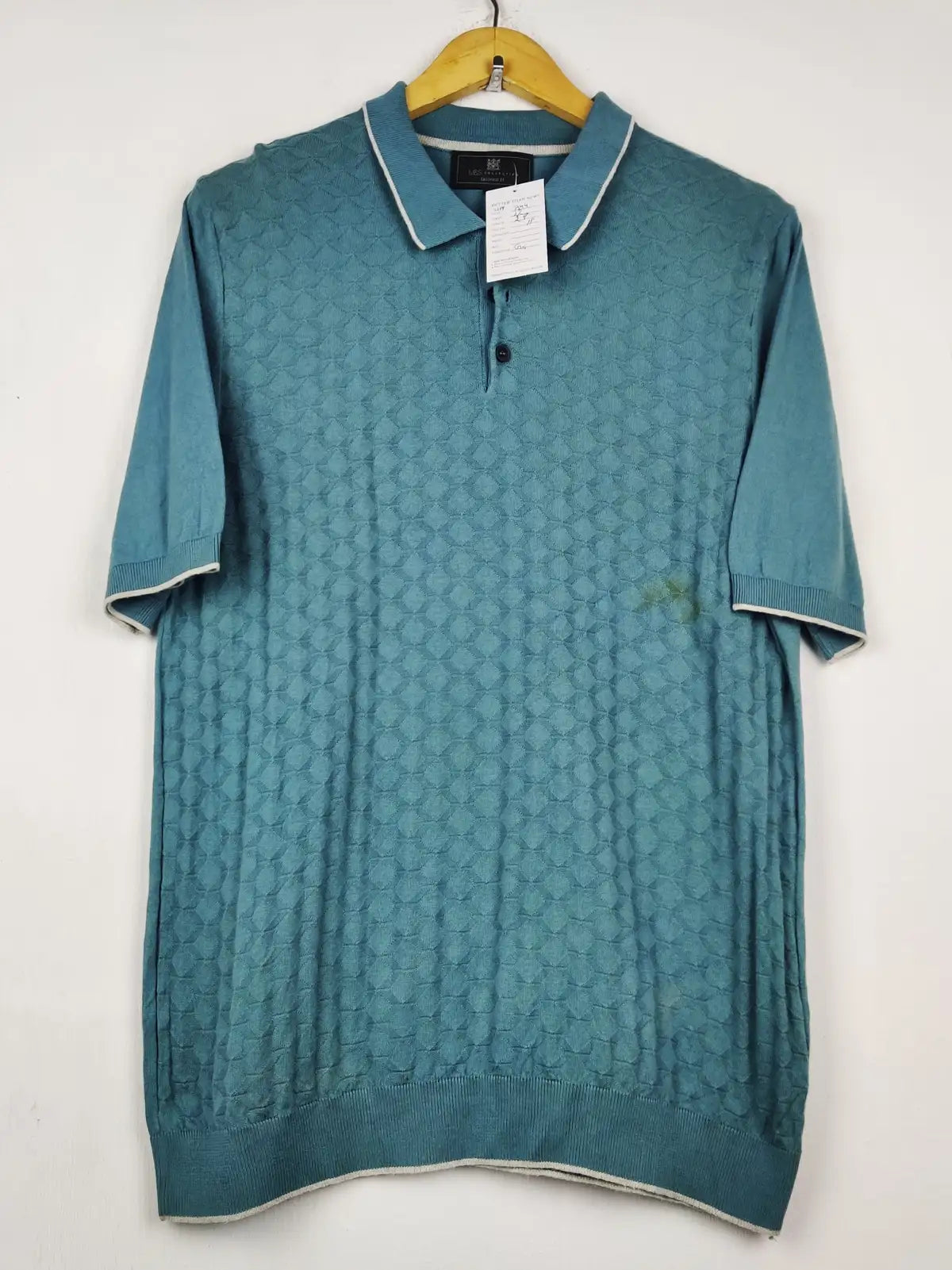 Buy online pre-used pre-loved 100% authentic & Original branded Marks & Spencer (WPP-844) available in Pakistan. Top international brands avilable.