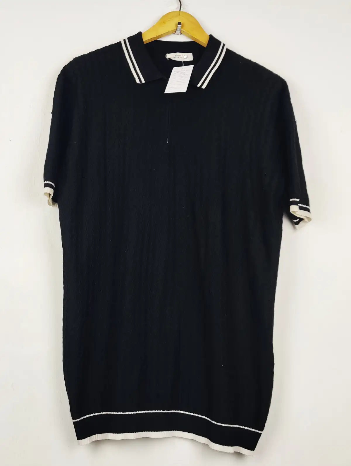 Buy online pre-used pre-loved 100% authentic & Original branded Classic Urban Style (WPP-849) available in Pakistan. Top international brands avilable.