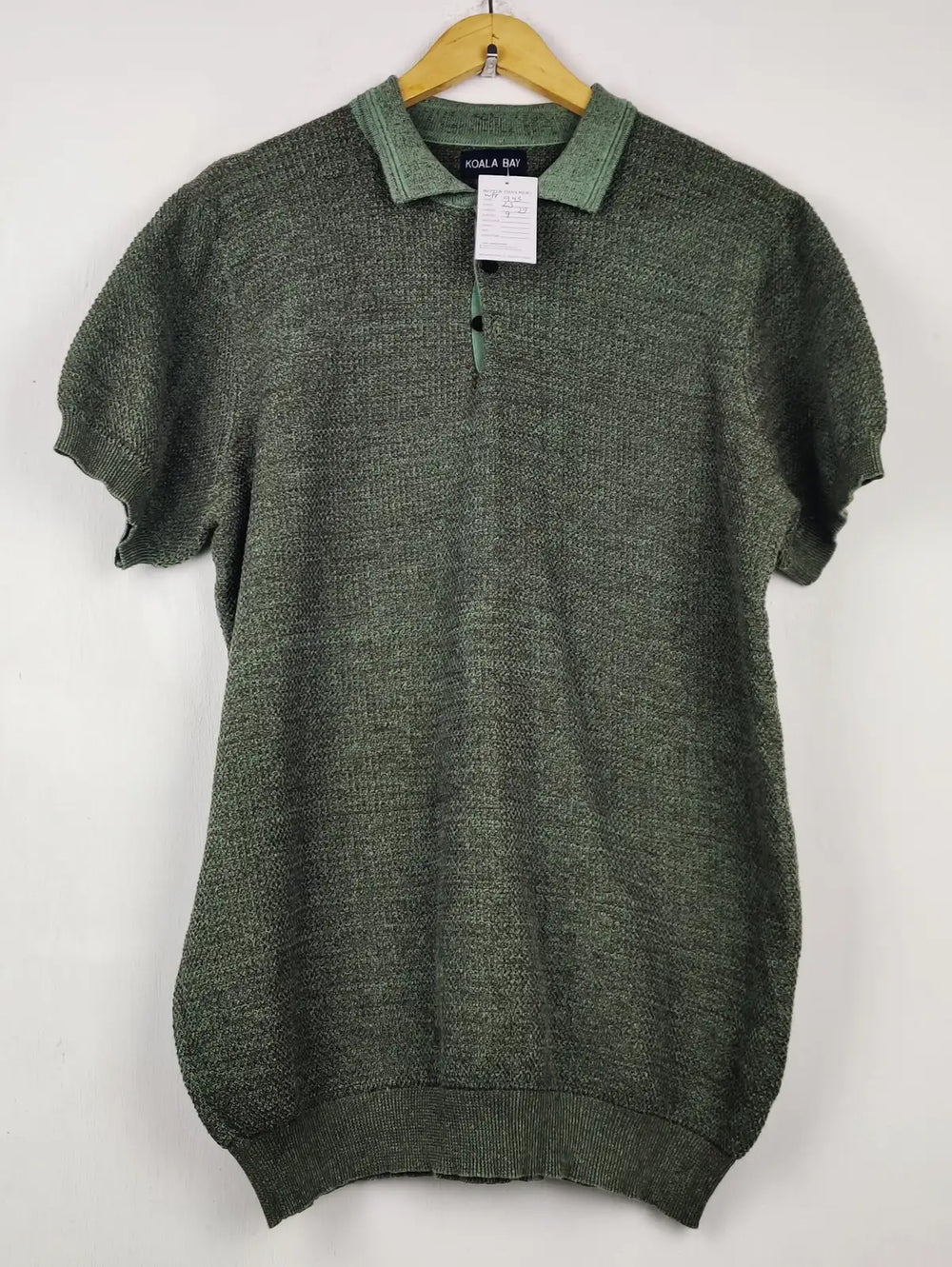 Buy online pre-used pre-loved 100% authentic & Original branded H&M (WPP-943) available in Pakistan. Top international brands avilable.