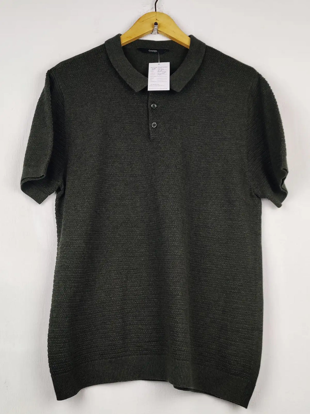 Buy online pre-used pre-loved 100% authentic & Original branded George (WPP-974) available in Pakistan. Top international brands avilable.
