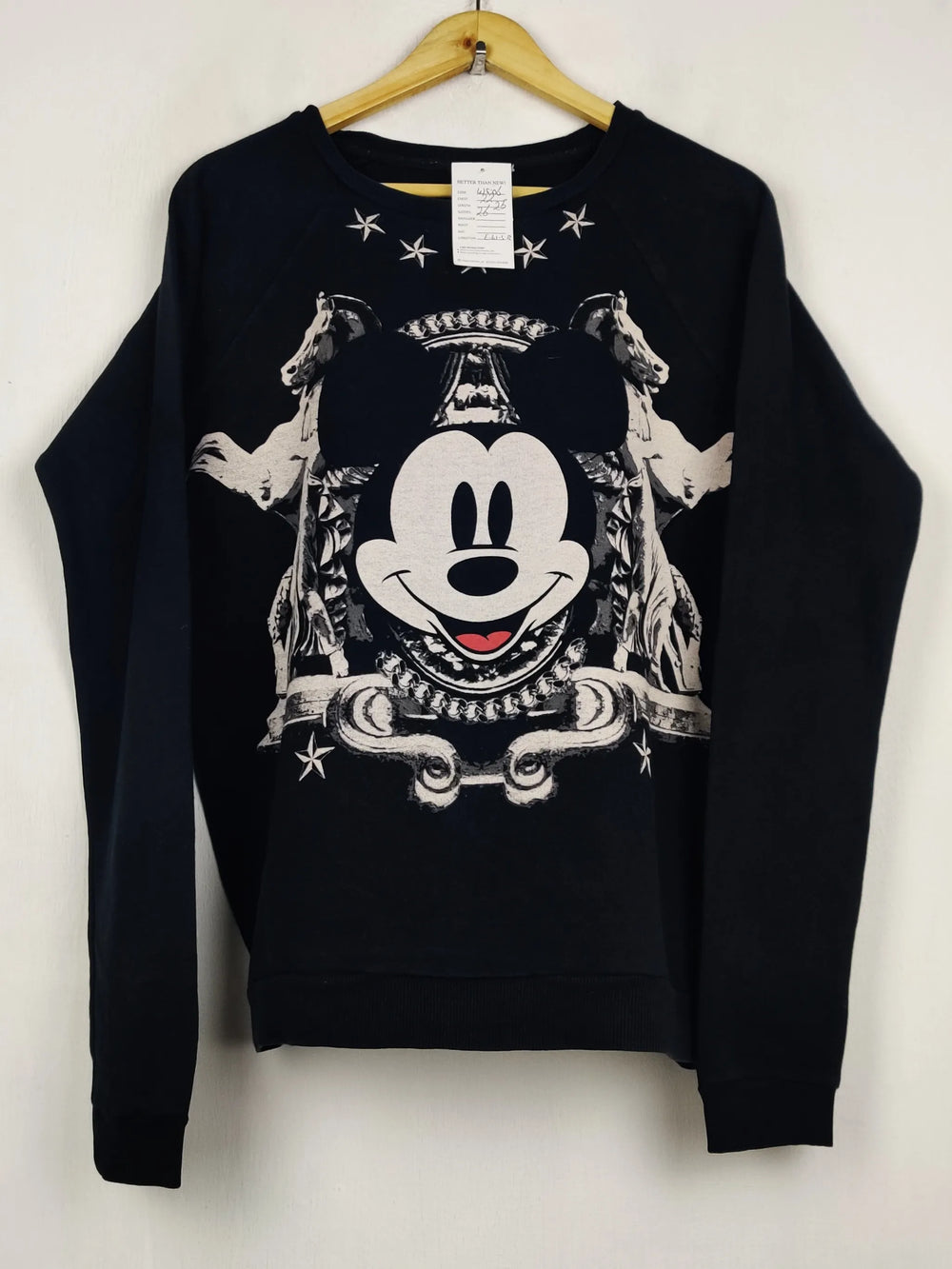 Buy online pre-used pre-loved 100% authentic & Original branded Mickey Mouse (WS-06) available in Pakistan. Top international brands avilable.