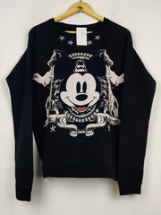 Buy online pre-used pre-loved 100% authentic & Original branded Mickey Mouse (WS-06) available in Pakistan. Top international brands avilable.