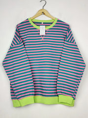 Buy online pre-used pre-loved 100% authentic & Original branded Unknown Brand (WS-162) available in Pakistan. Top international brands avilable.