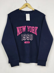 Buy online pre-used pre-loved 100% authentic & Original branded Unknown Brand (WS-257) available in Pakistan. Top international brands avilable.