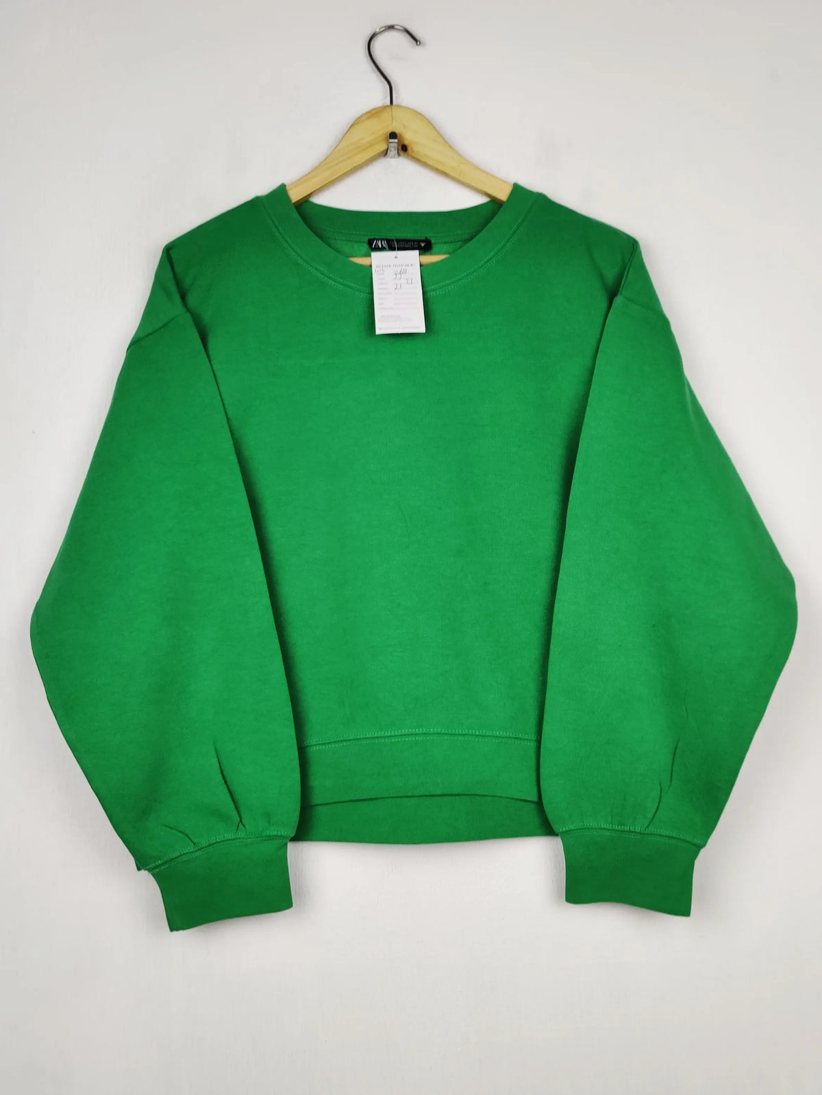 Buy online pre-used pre-loved 100% authentic & Original branded Zara (WS-268) available in Pakistan. Top international brands avilable.