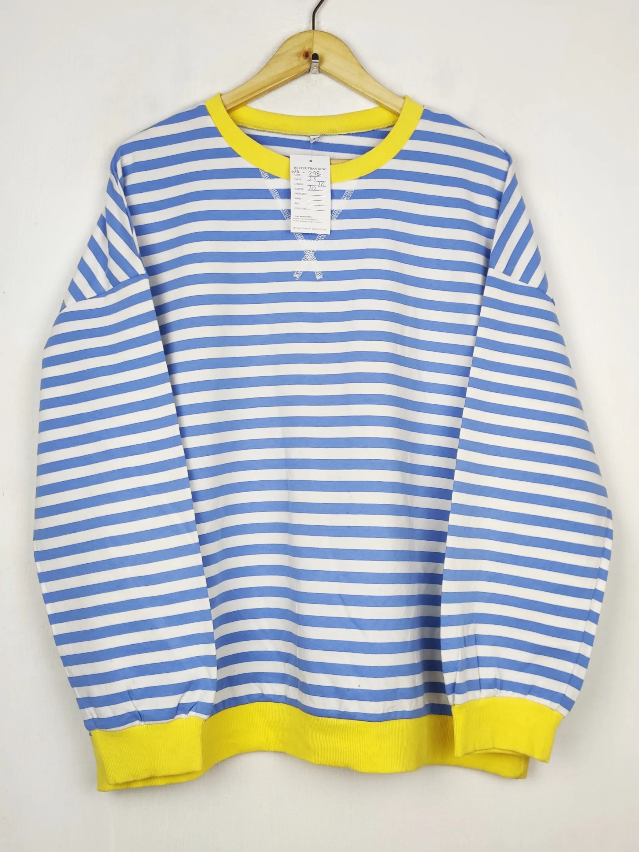 Buy online pre-used pre-loved 100% authentic & Original branded Unknown Brand (WS-298) available in Pakistan. Top international brands avilable.