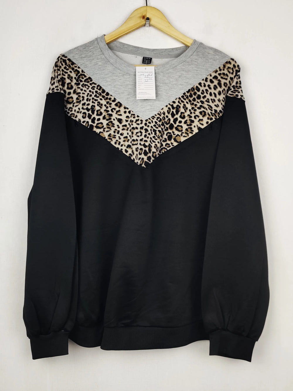 Buy online pre-used pre-loved 100% authentic & Original branded Shein (WS-357) available in Pakistan. Top international brands avilable.