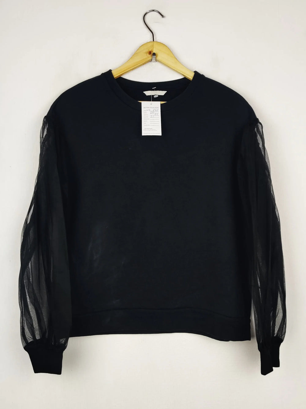 Buy online pre-used pre-loved 100% authentic & Original branded H&M (WS-358) available in Pakistan. Top international brands avilable.