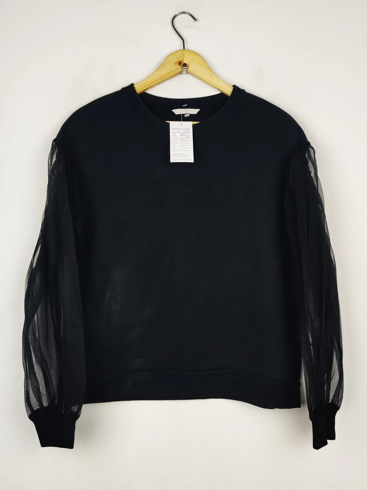 Buy online pre-used pre-loved 100% authentic & Original branded H&M (WS-358) available in Pakistan. Top international brands avilable.