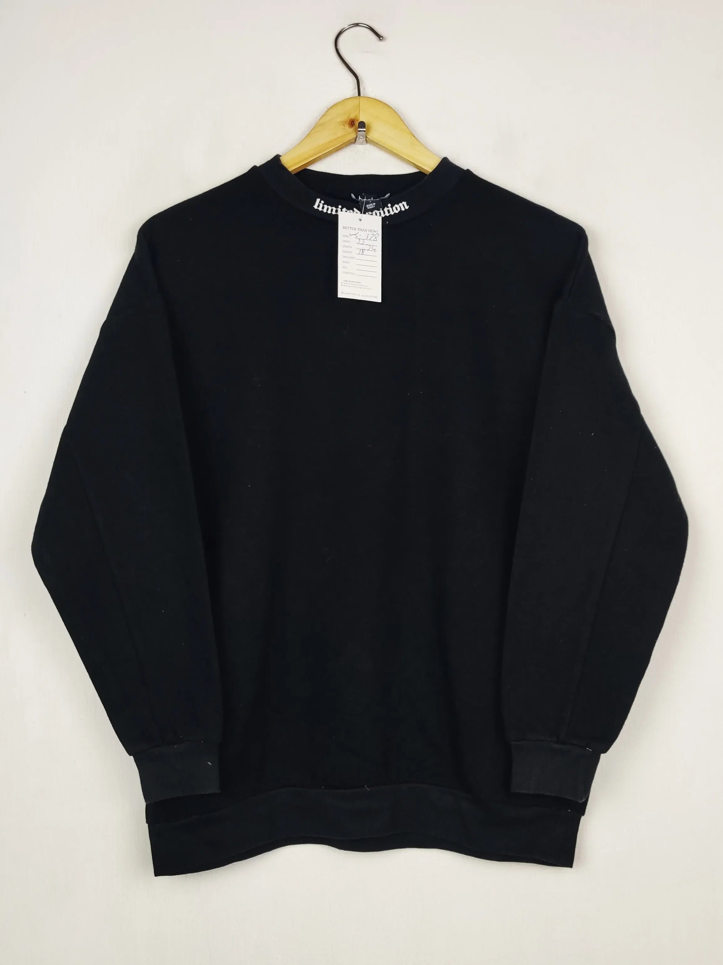 Buy online pre-used pre-loved 100% authentic & Original branded Boohoo (WS-378) available in Pakistan. Top international brands avilable.