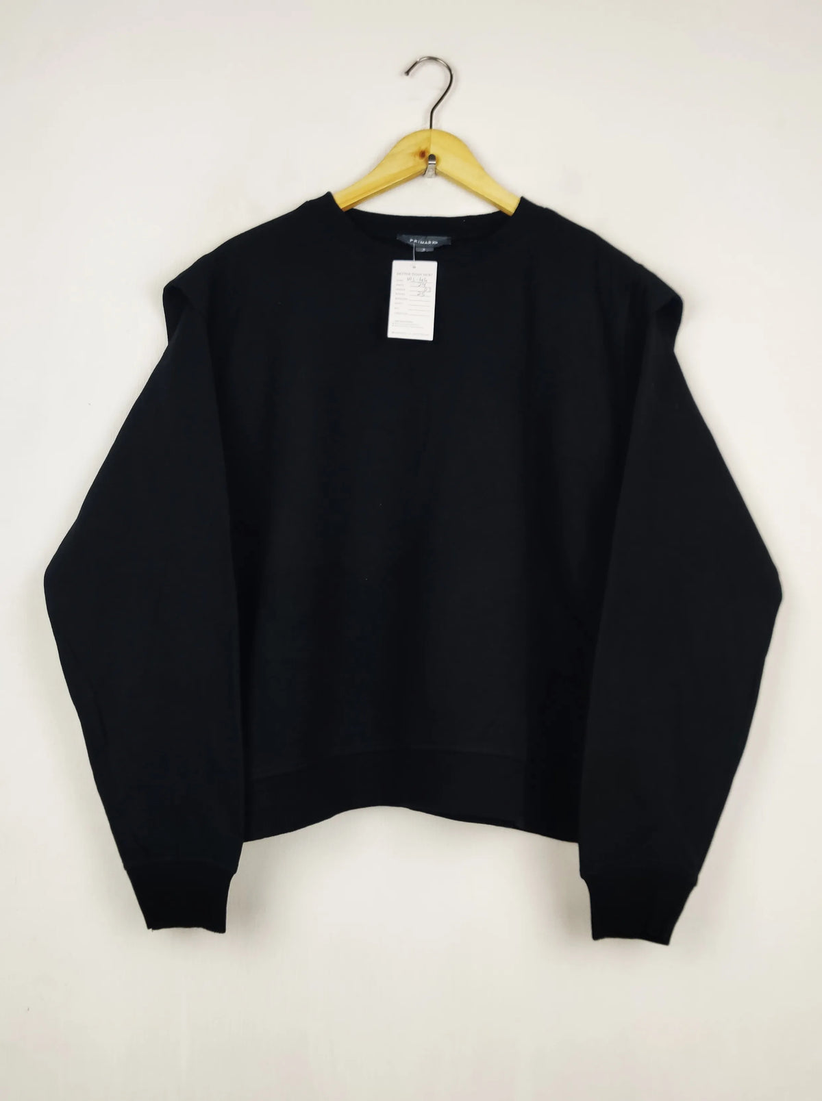 Buy online pre-used pre-loved 100% authentic & Original branded Primark (WS-44) available in Pakistan. Top international brands avilable.