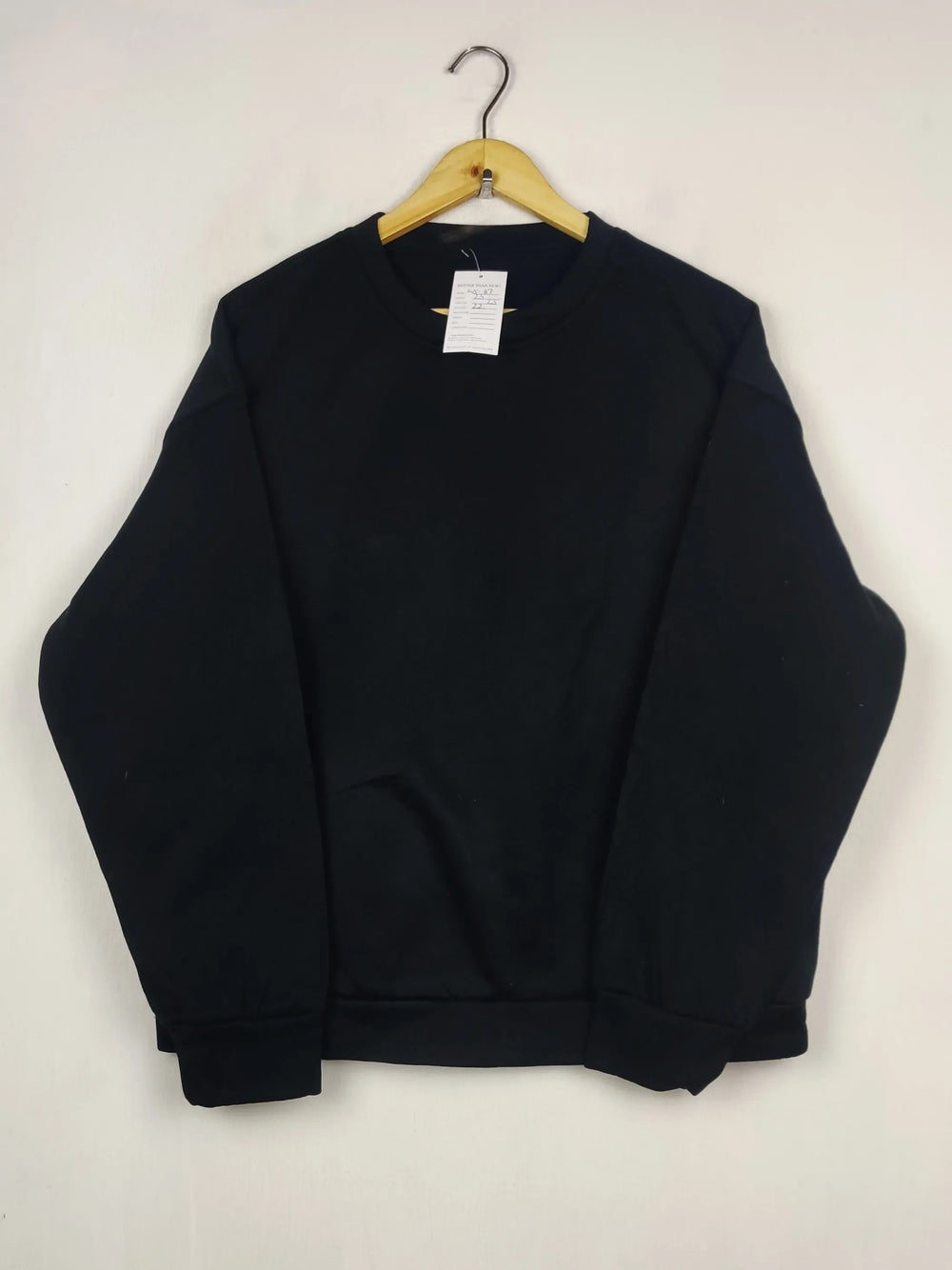 Buy online pre-used pre-loved 100% authentic & Original branded Unknown Brand (WS-87) available in Pakistan. Top international brands avilable.