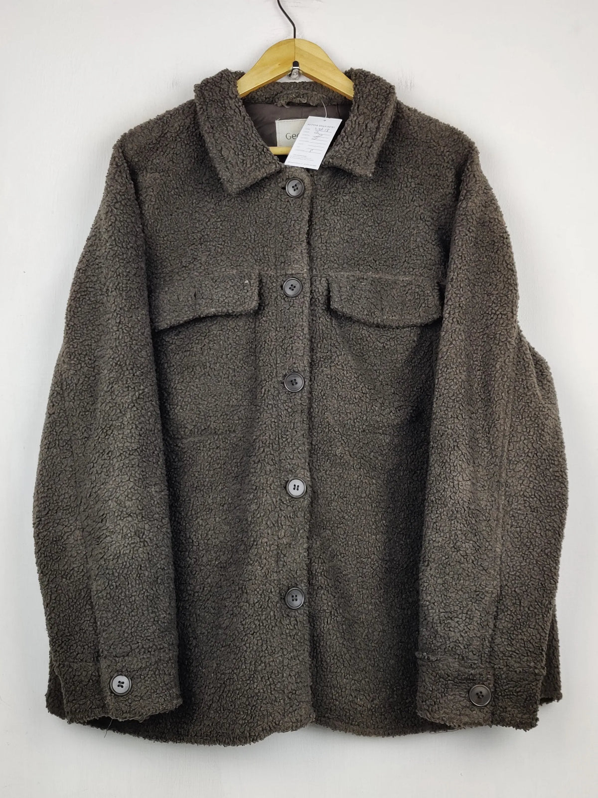 Buy online pre-used pre-loved 100% authentic & Original branded George (WSK-18) available in Pakistan. Top international brands avilable.