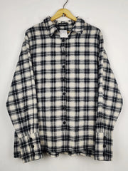 Buy online pre-used pre-loved 100% authentic & Original branded Prettylittlething (WSK-48) available in Pakistan. Top international brands avilable.