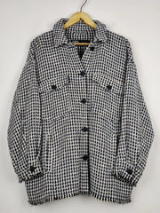 Buy online pre-used pre-loved 100% authentic & Original branded Zara (WSK-64) available in Pakistan. Top international brands avilable.