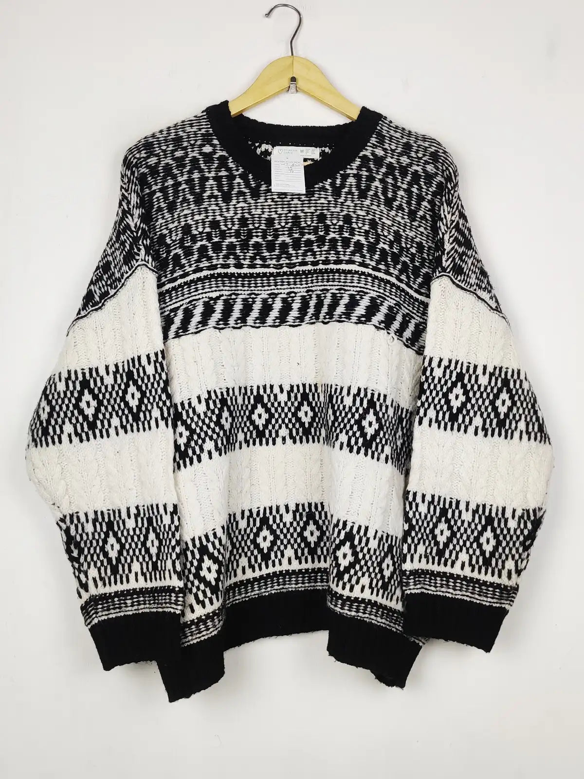 Buy online pre-used pre-loved 100% authentic & Original branded Primark (WT-10508) available in Pakistan. Top international brands avilable.